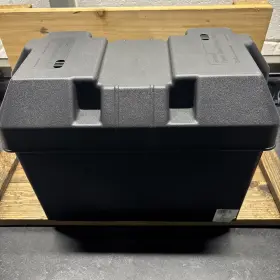 912219 Attwood T-660 Power Guard Battery Case Bl