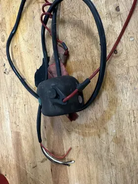 Fox-68310-01-00 Auto-marineparts For Yamaha Waverunner Handlebar Start Stop Kill Switch Box And Lan
