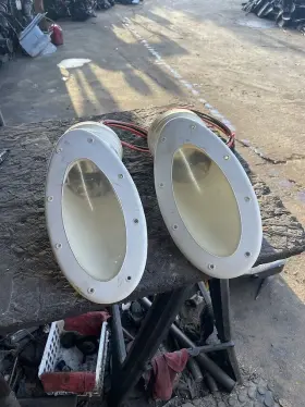 Ql-32 Barnegot Model Bow Lights Used