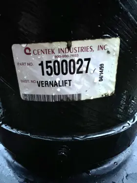 1500027 Centek Venalift 2 Inch Side In / Top Out Marine Muffler