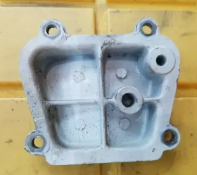 Fa411222 Chrysler 817790a1 1976 75 Hp Transfer Port Cover