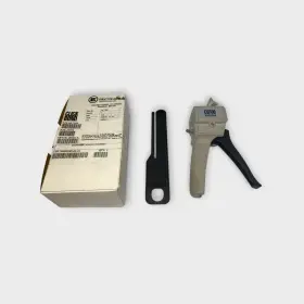 Cb100-81 Click Bond Manual Adhesive Dispenser Gun 8 1 And 10 Ratio Used