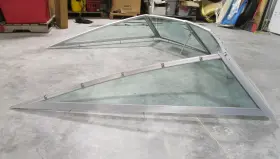 Gb691168718 Crestliner 1973 Crusader 17 Ft Boat Windshield Window Walk Through 74 1/2 Inch Wide #2 Gb691168718 Crestliner 1973 Crusader 17 Ft Boat Windshield Window Walk Through 74 1/2 Inch Wide #2