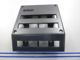 88501 Crown New Oem 0810 Cover Plate