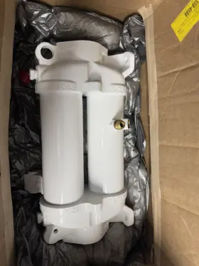 4939924 Cummins 8.3 Qsc 500 Oil And Fuel Coolers. Used Like New Condition