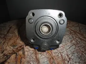 261-1245-002 Eaton 2611245002 Hydraulic Helm Model #2