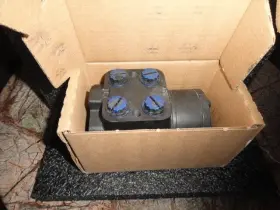 261-1449-002 Eaton 2611449002 Hydraulic Helm Model #3