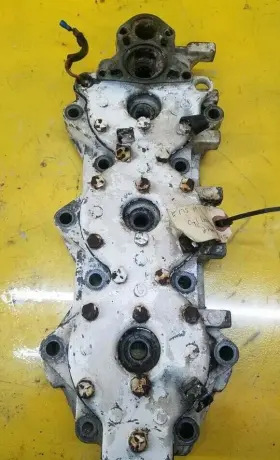 0323456 Evinrude 1978 Johnson 175 Hp Cylinder Head Assembly Port