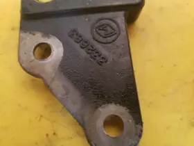 0332683 Evinrude 88 70 Hp Trunnion Anchor Block #2