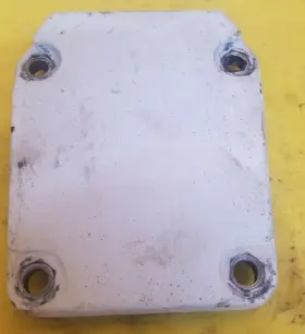 0327801 Evinrude 0338942 1985 Johnson 90 Hp Lower Mount Bracket Cover