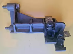 0351927 Evinrude 2007 Etec 115 Hp Trunnion Bracket #3