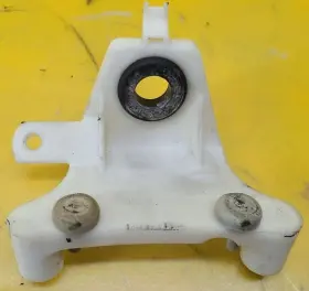 0356378 Evinrude 2015 Etec 250 Hp Bracket For Coil