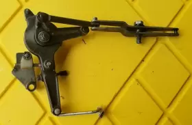0318561 Evinrude 0385683 1976 Johnson 135 Hp Throttle Lever Assembly Bell Crank #2