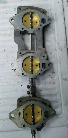 0398374 Evinrude 0398372 Johnson/evinrude 185-225 Hp Upper And Lower Throttle Body #3
