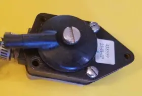 0385784 Evinrude 0438559 1972 125 Hp Fuel Pump Assembly