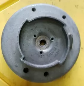 0582388 Evinrude 0583564 1984 4 Hp Outboard Flywheel Assembly