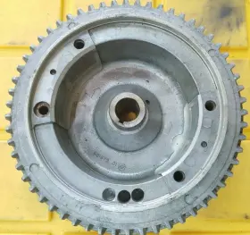 0581675 Evinrude 0583916 1979 Johnson 6 Hp Flywheel Assembly #2