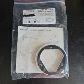 010-11083-00 Garmin Antenna Surface Mount White -