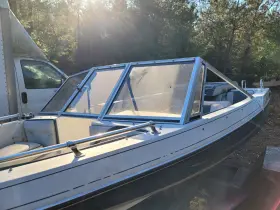 Gb587419333 Glastron 1980s Sierra 165v Marine Boat Windshield Walk Through Used Gb587419333 Glastron 1980s Sierra 165v Marine Boat Windshield Walk Through Used