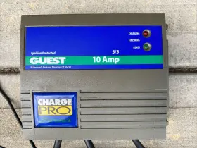 2611a Guest Marine Charge Pro 10 A Amp 3 Stage Automatic Battery Charger