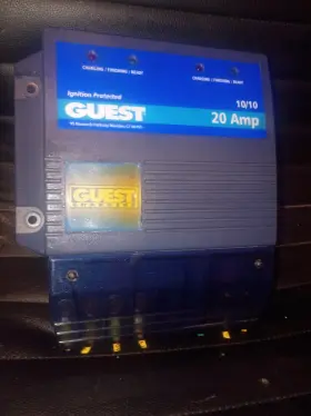 2622a Guest Four Winns 278 Vista Boat Charge Pro 20 Amp Marine Battery Charger 10/10