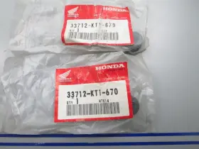 33712-kt1-670 Honda New Oem Lot Of 2 0810 Tail Light Rubber