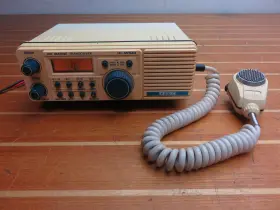 Ic-m100 Icom Boat Marine Vhf Radio Transceiver With Hm-29 Microphone