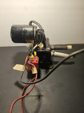 6970-j Jabsco Par 12v 2.8 Gpm Automatic Fresh Water Pump Rv - Boat Marine