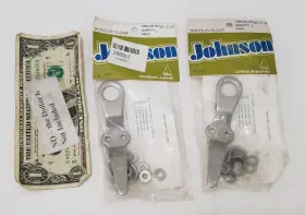 40-518 Johnson 335009/1 Marine - Shroud Cleat Lot Of Two Cleats 335009
