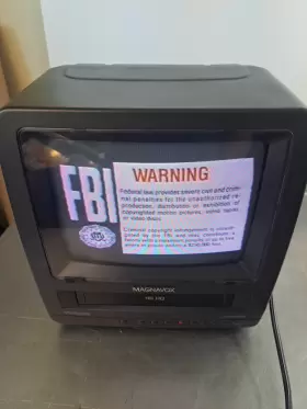 Ccr095at04 Magnavox Ac And Dc Tv Vcr Player Combination Television - Vintage Gamer 1994 #2