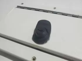 299.boam08 Mako Bay Boat Cubby Lid Latch Oem 2008 08 #2