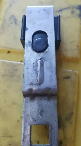 812462 Mariner 1989 40 Hp Cowl Latch #2