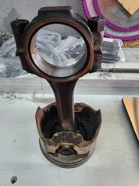 10128213 Mercruiser 5.7 350 Piston