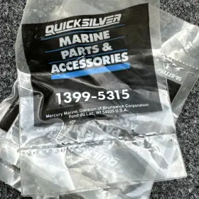 1399-5315 Mercury Qty4 Nos Genuine Oem Jets .042