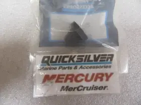 25-18506 Mercury W5 Genuine Quicksilver Grommet Oem New Factory Boat Parts