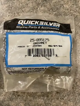 25-895175 Mercury Quicksilver Grommet Nos