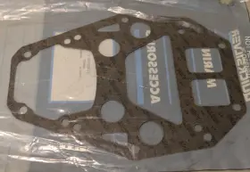 27-8231421 Mercury Genuine Outboard Powerhead Base Gasket New Oem Mariner
