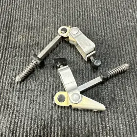 46785a5 Mercury 46785a2 Qty2 Outboard Cowl Latches 62628