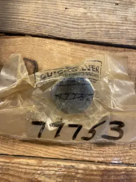 77753 Mercury Quicksilver Mount Oem Nos