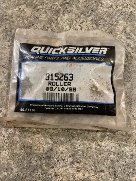 815263 Mercury Quicksilver Roller Nos
