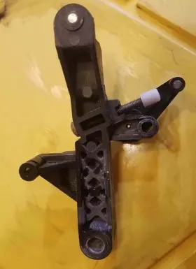 822682-2 Mercury 2005 60hp 4stke Throttle Lever Assembly #2