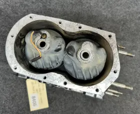 851-7940a6 Mercury 35hp Upper Cylinder Block And Crankcase Pn# #2