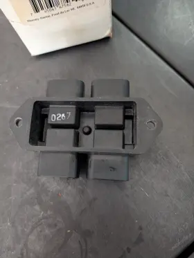 878492t14 Mercury Smart Craft Junction Box 4 Way Nos Oem #3