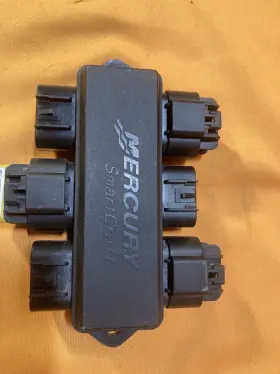 878492t16 Mercury Marine 6 Way Smartcraft Junction Box With Terminator