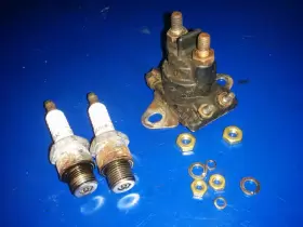 8996158 Mercury Ngk Buhw-2 Plugs Mariner Starter Solenoid