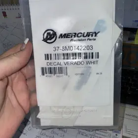 37-8m0142203 Mercury 8m0142203 Marine Verado V8 White Set Of 2 Decals 55 #