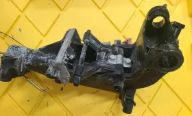 898103t21 Mercury 8m0163141 2014 25 Hp Oem Swivel Bracket And Steering Shaft Assy #2
