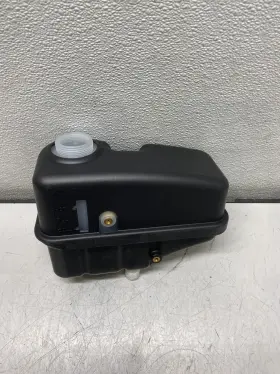 8m0070210 Mercury Mercruiser Reservoir Oem