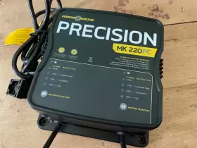 Mk-220pc Minn Kota Precision Mk 220pc On-board Digital Battery Charger