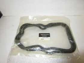 32504-26500 Mitsubishi Valve Mechanism Rocker Cover